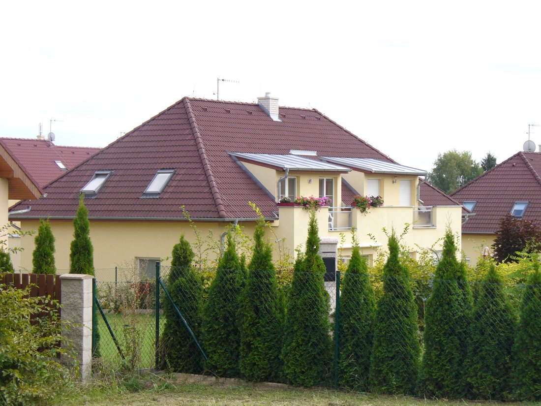 Líbeznice Pod školou 1. a 2. etapa